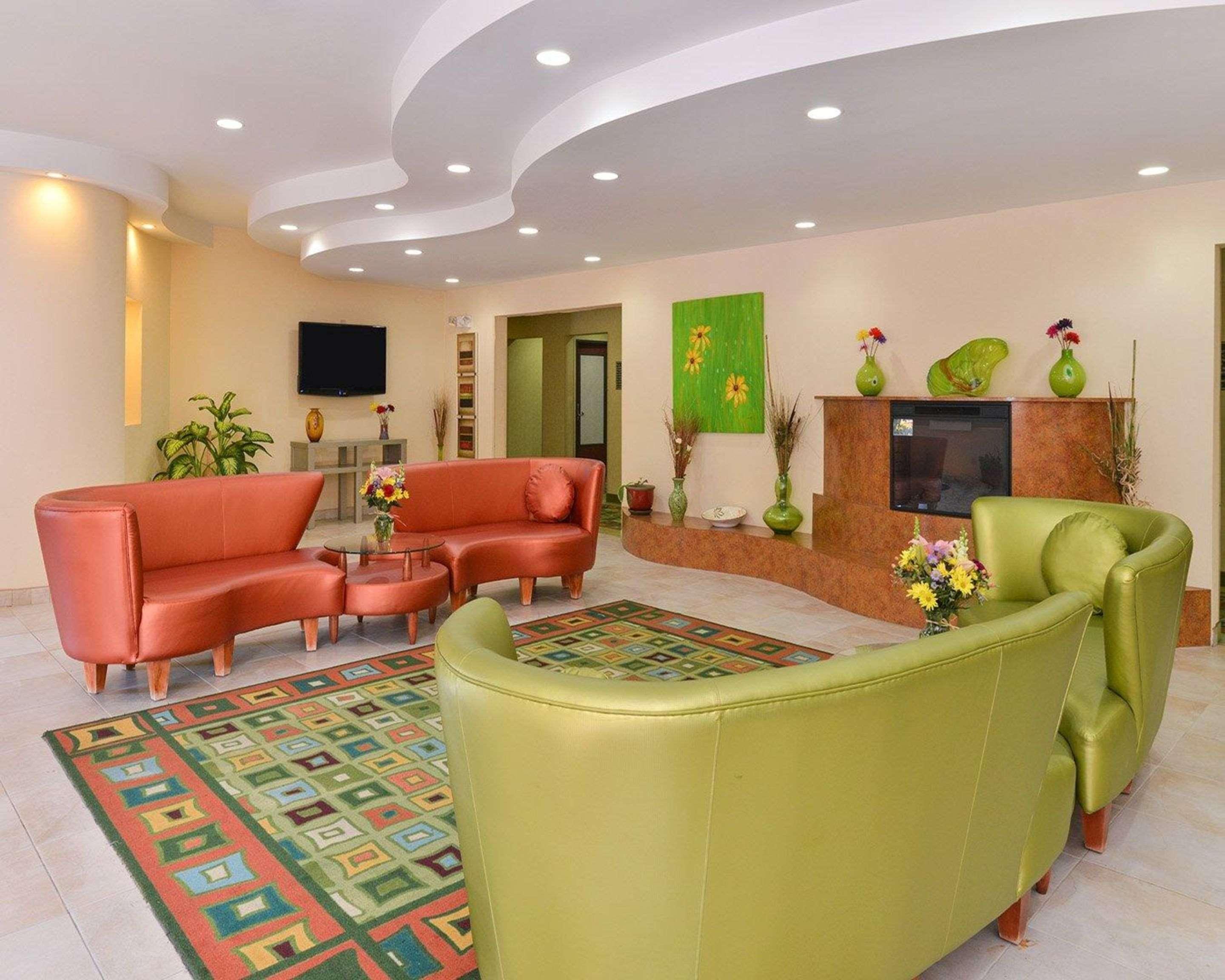 Quality Suites Stratford Kültér fotó