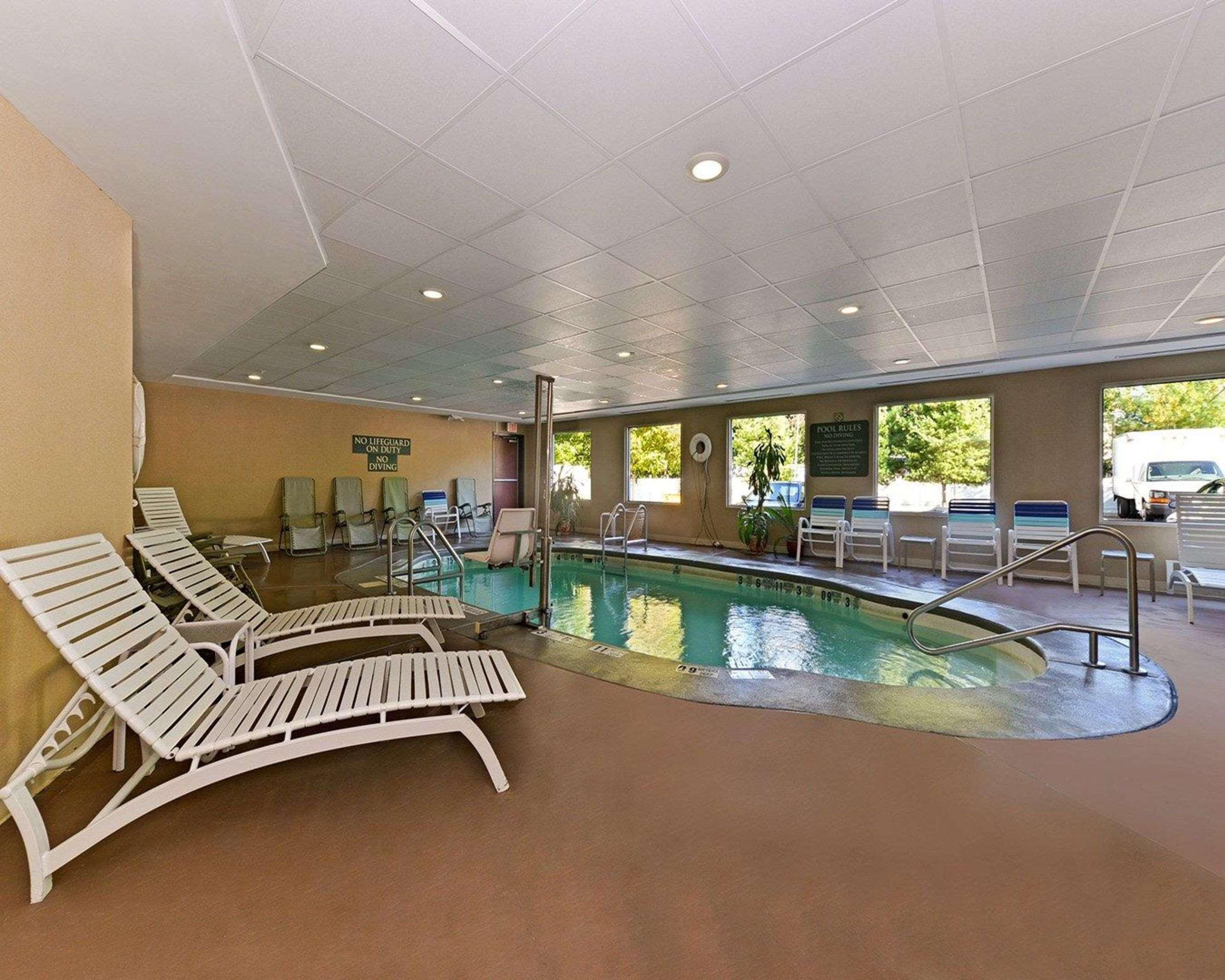 Quality Suites Stratford Kültér fotó