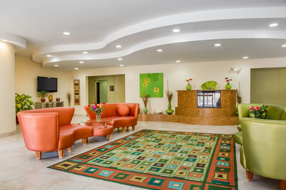 Quality Suites Stratford Kültér fotó