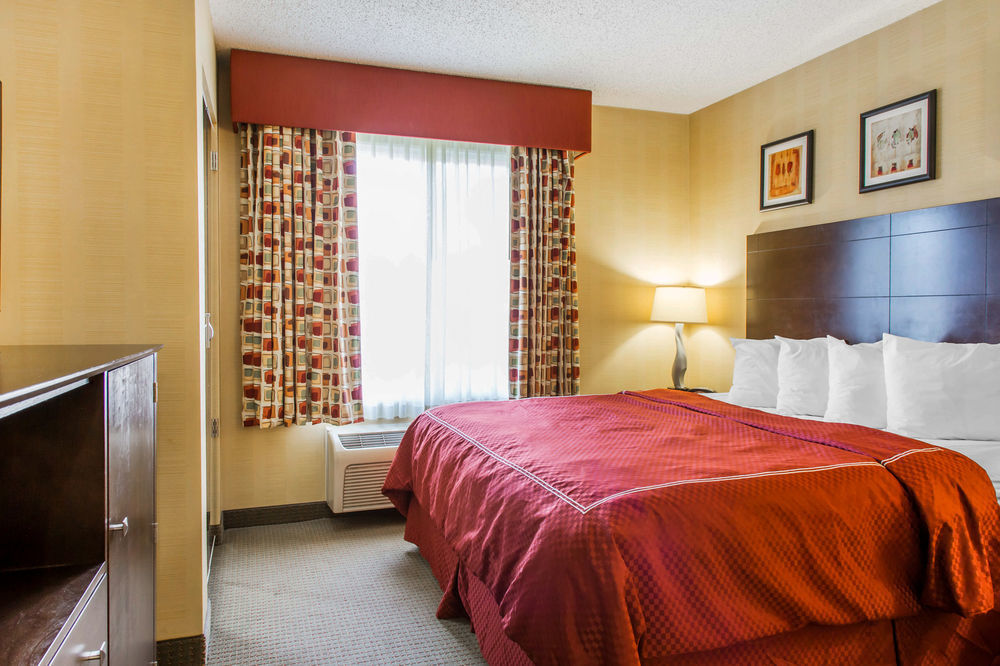 Quality Suites Stratford Kültér fotó