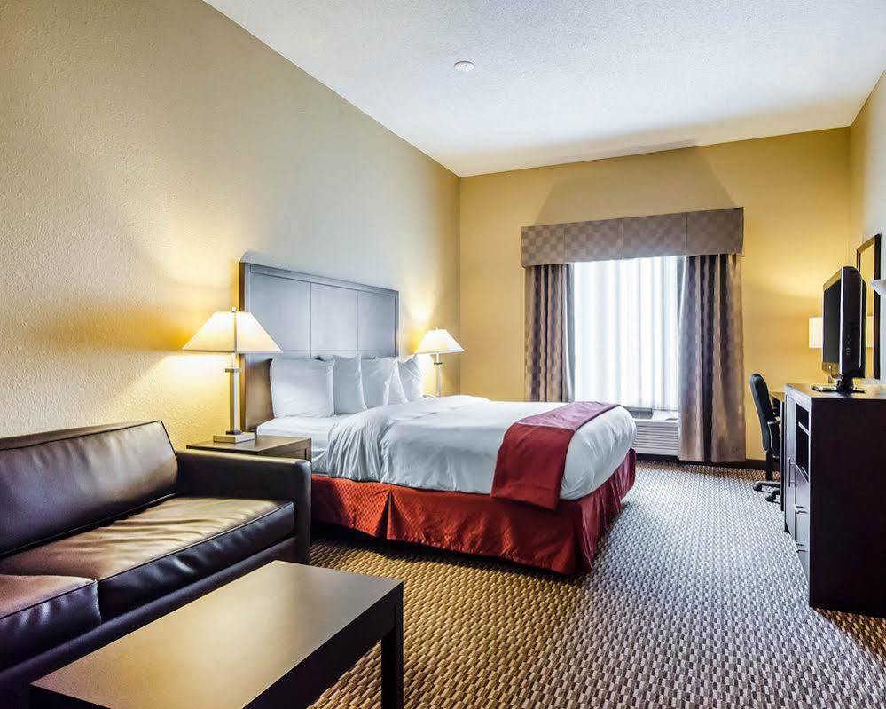 Quality Suites Stratford Kültér fotó